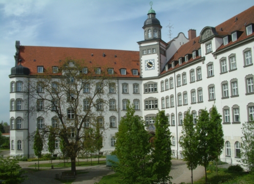 Haus B der Akademie für Lehrerfortbildung und Personalführung in Dillingen